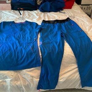 Koi royal blue scrub set size small